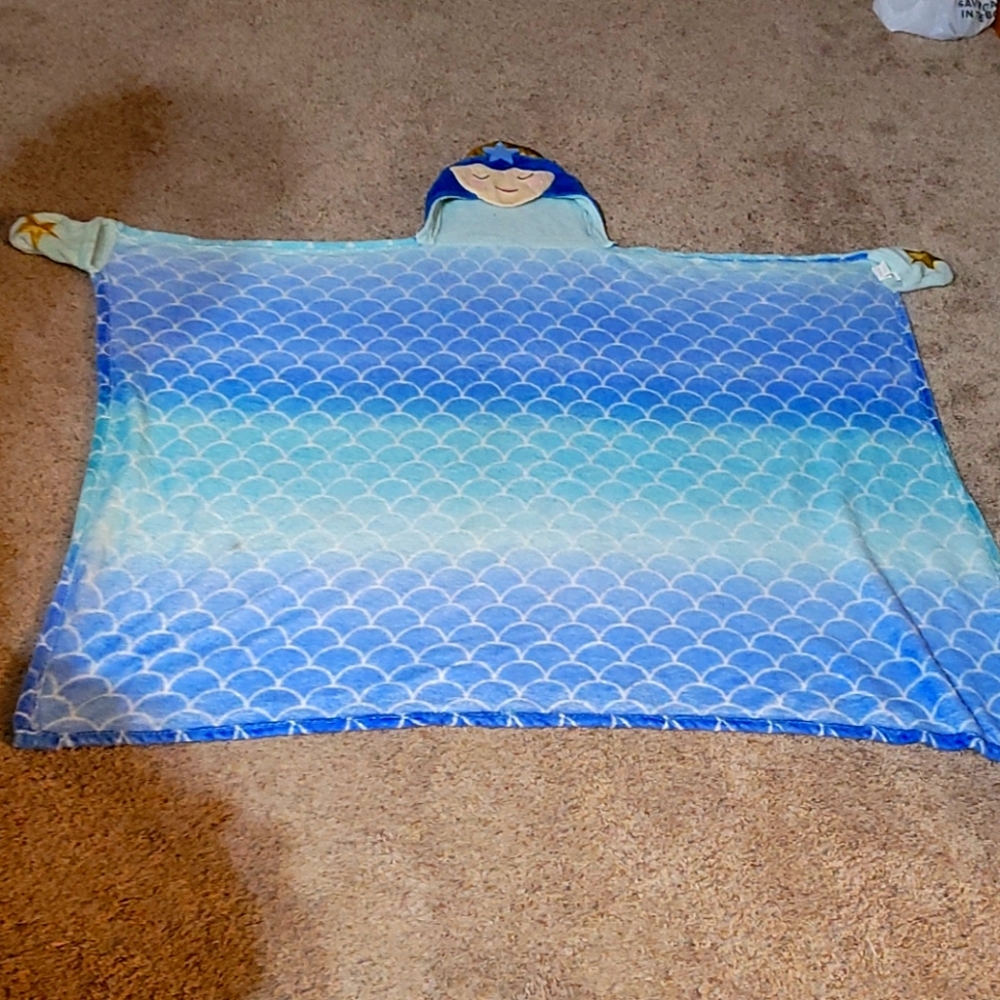 Mermaid bracket
